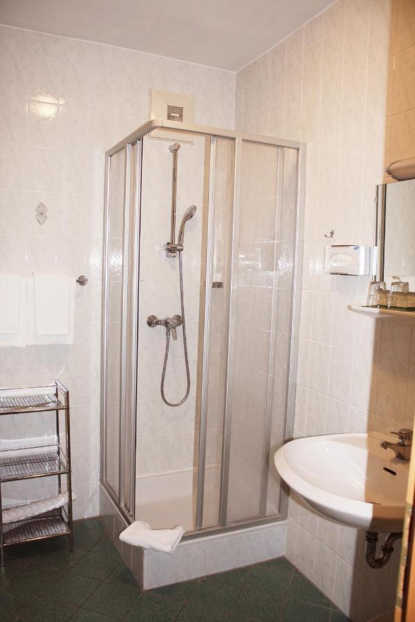 ליבניץ Hotel Garni Am Seggauberg מראה חיצוני תמונה