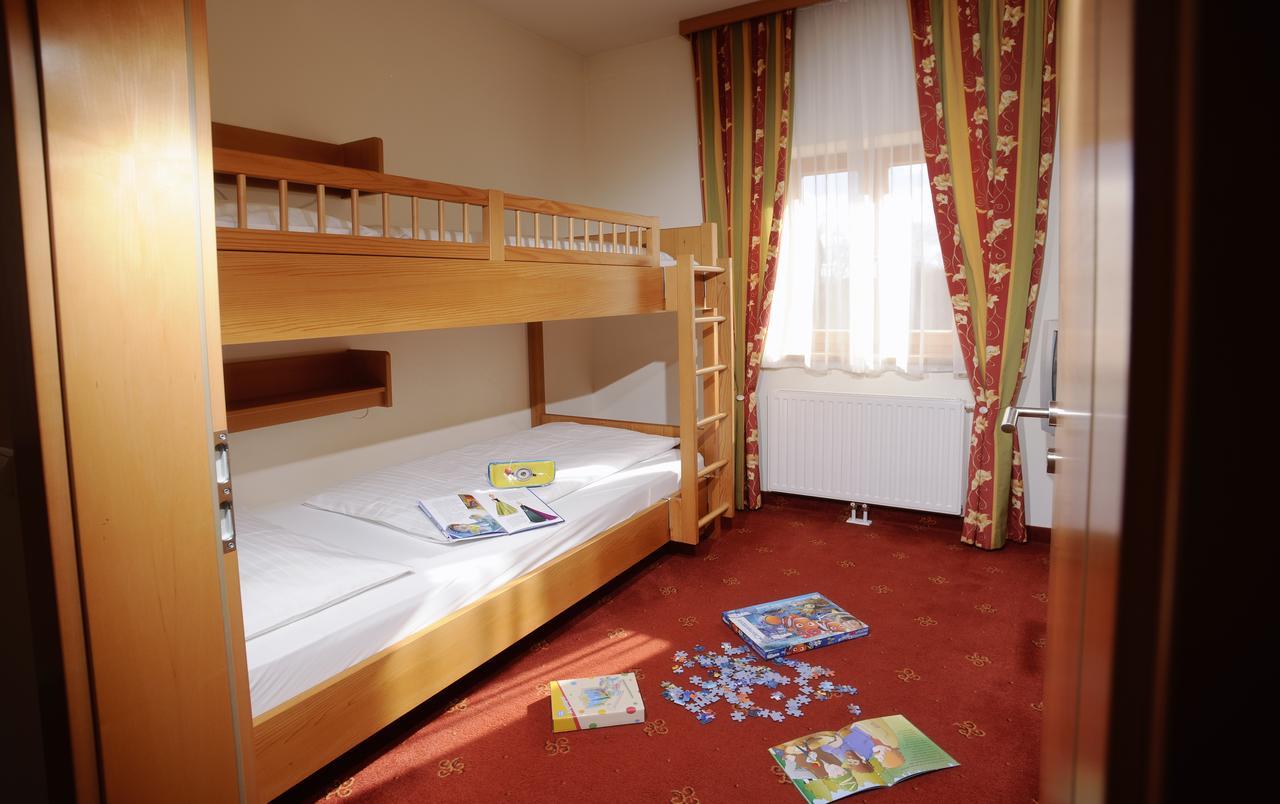 ליבניץ Hotel Garni Am Seggauberg מראה חיצוני תמונה
